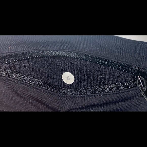 Lululemon Crop Workout Pants - Picture 4 of 4